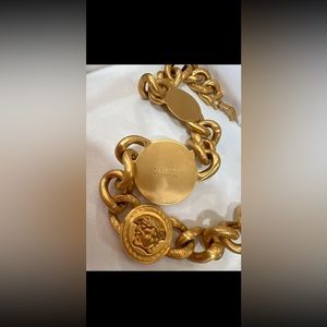 MEDUSA VERSACE CHAIN WILL NOT GO LOWER!!!!